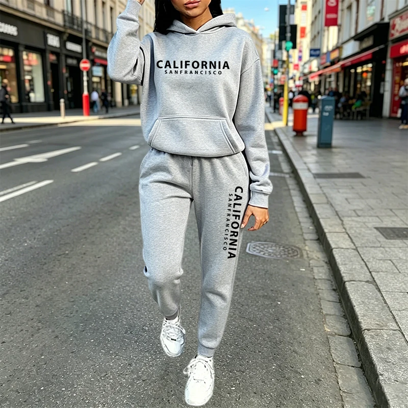 Women'S Fashion Hoodies - ชุดลำลองสไตล์คนเมือง เสื้อฮู้ดดี้ กางเกงจ็อกเกอร์ ชุดฤดูใบไม้ร่วง ฤดูหนาว ลายพิมพ์แคลิฟอร์เนีย