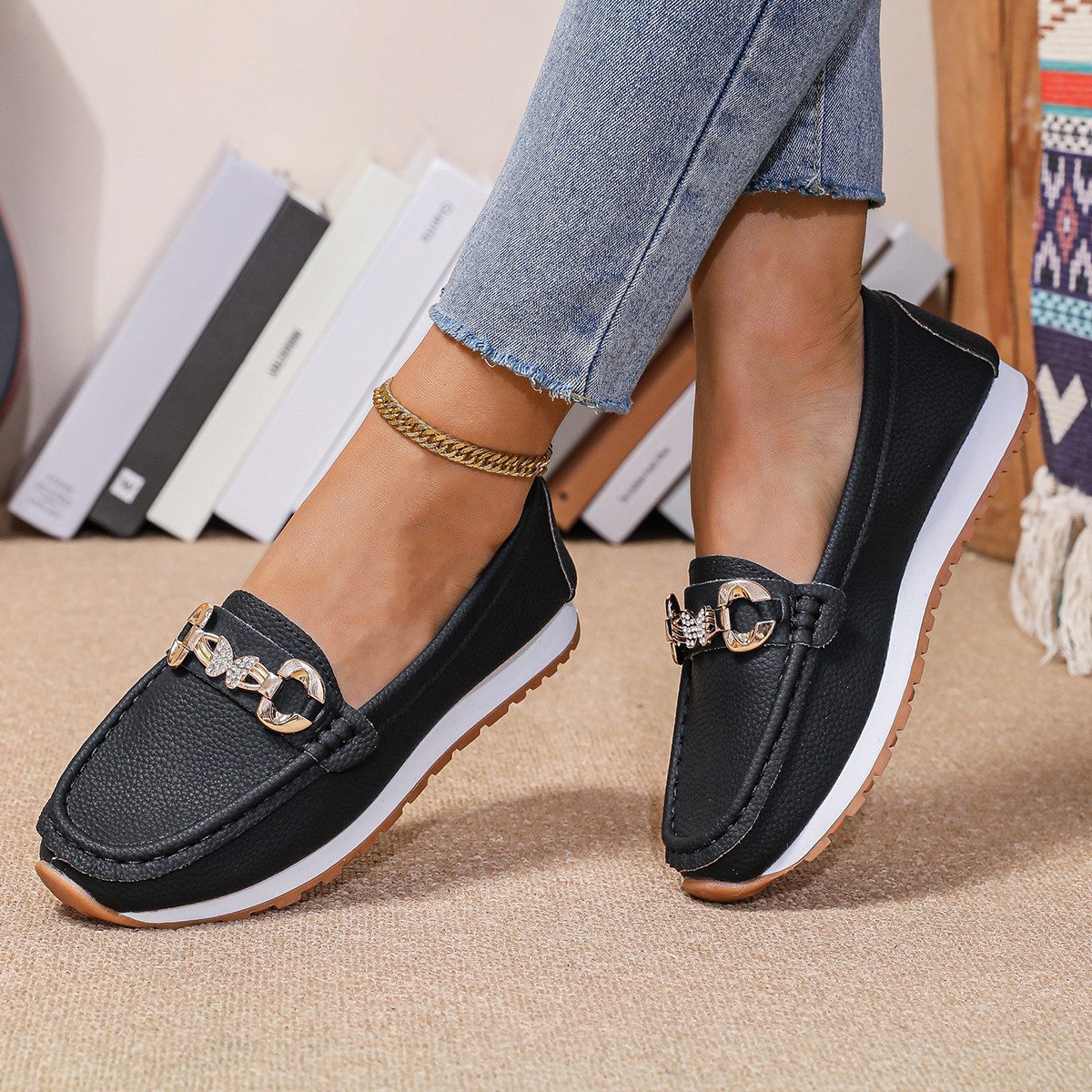 รองเท้าผู้หญิงแบบสวม รุ่นใหม่  - Sneakers Fashion Women บทวิจารณ์และราคา