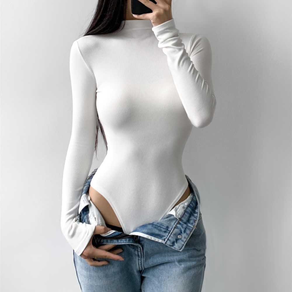 ชุดบอดี้สูทแขนยาวคอตั้งลายริบ  - Turtleneck Bodysuit บทวิจารณ์และราคา